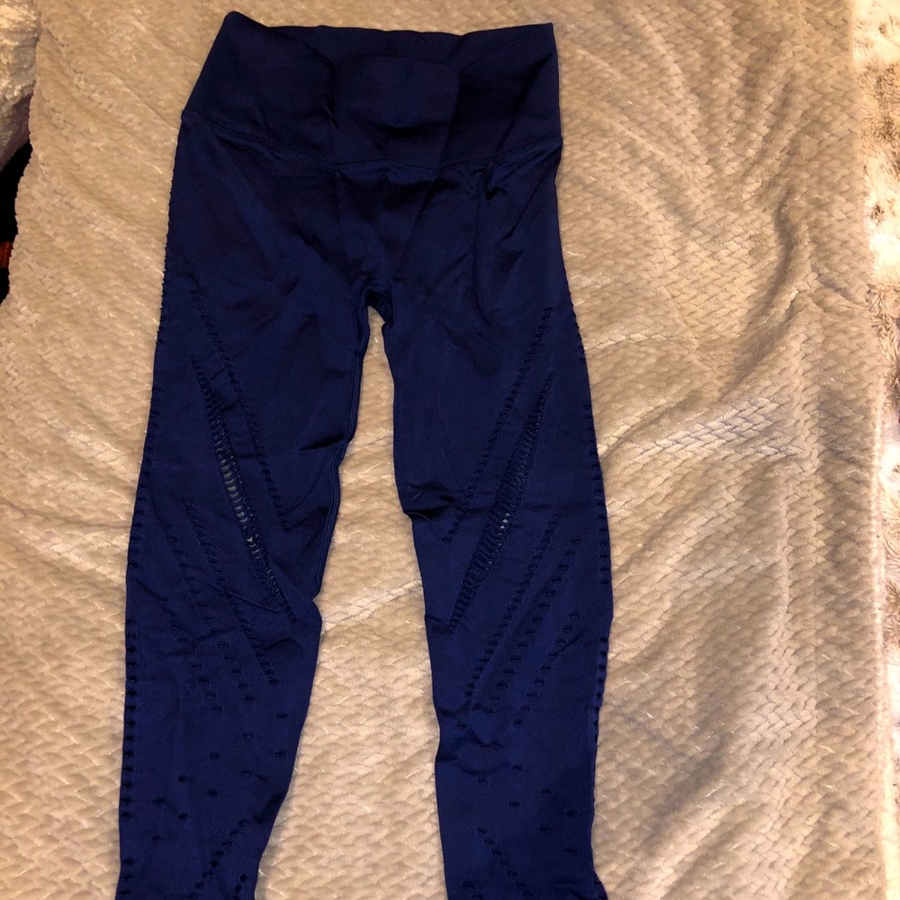 Seamless leggings (Victoria’s secret sport)